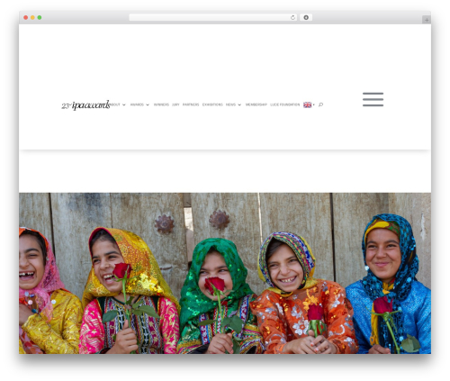Divi wallpapers WordPress theme - photoawards.com