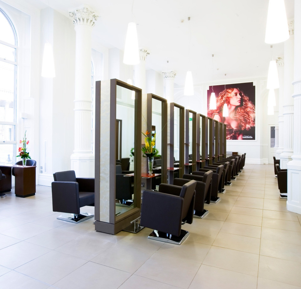 Hair Bauhaus theme WordPress